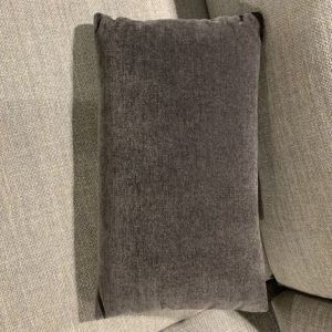 (Showroommodel) Montis Sierkussen Axel XL 60x35cm