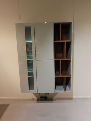 (Showroommodel)NOW!By Hulsta Wandkast Vision Grijs